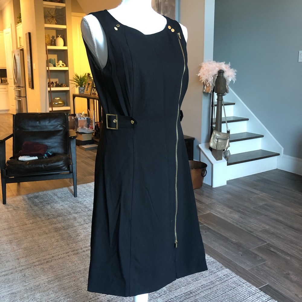 Calvin Klein Zipper Front A-line Sleeveless Dress